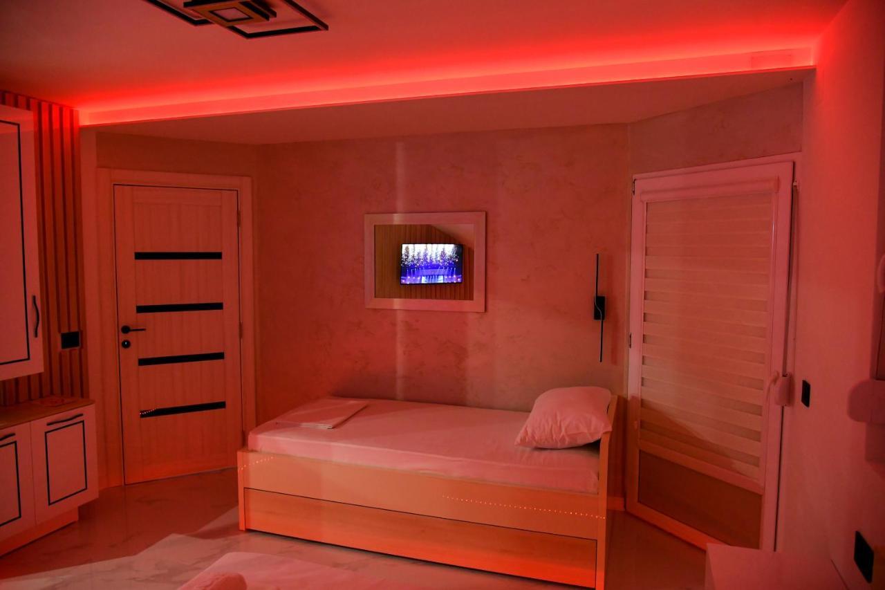 Pansion Eden Hotel Nis Bagian luar foto