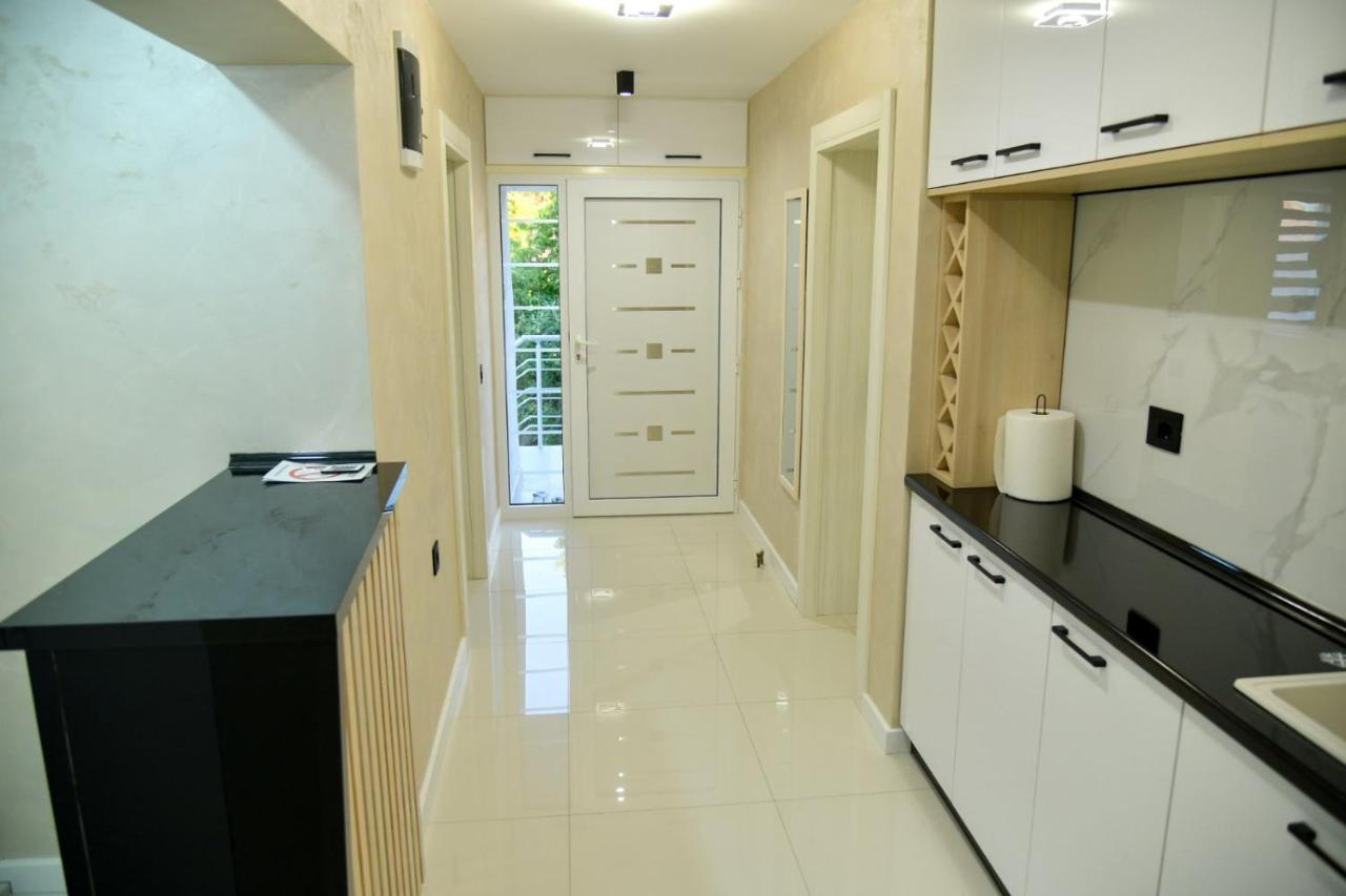 Pansion Eden Hotel Nis Bagian luar foto